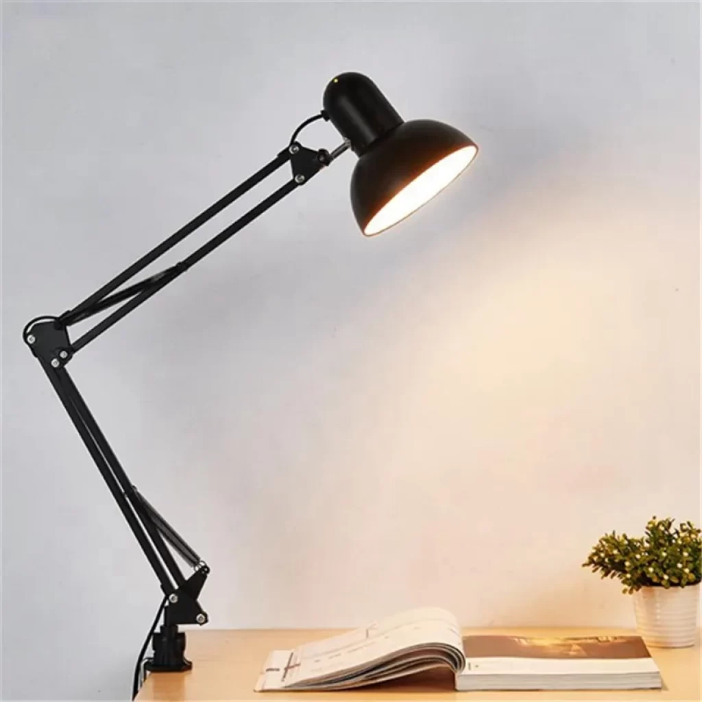 Luminária de Mesa Articulada - presente para tia idosa