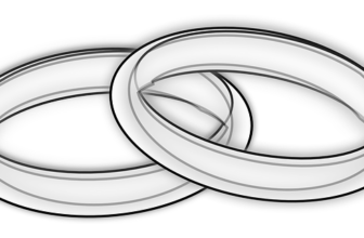 Presentear com Semijoias: Elegância e Sofisticação ao Seu Alcance